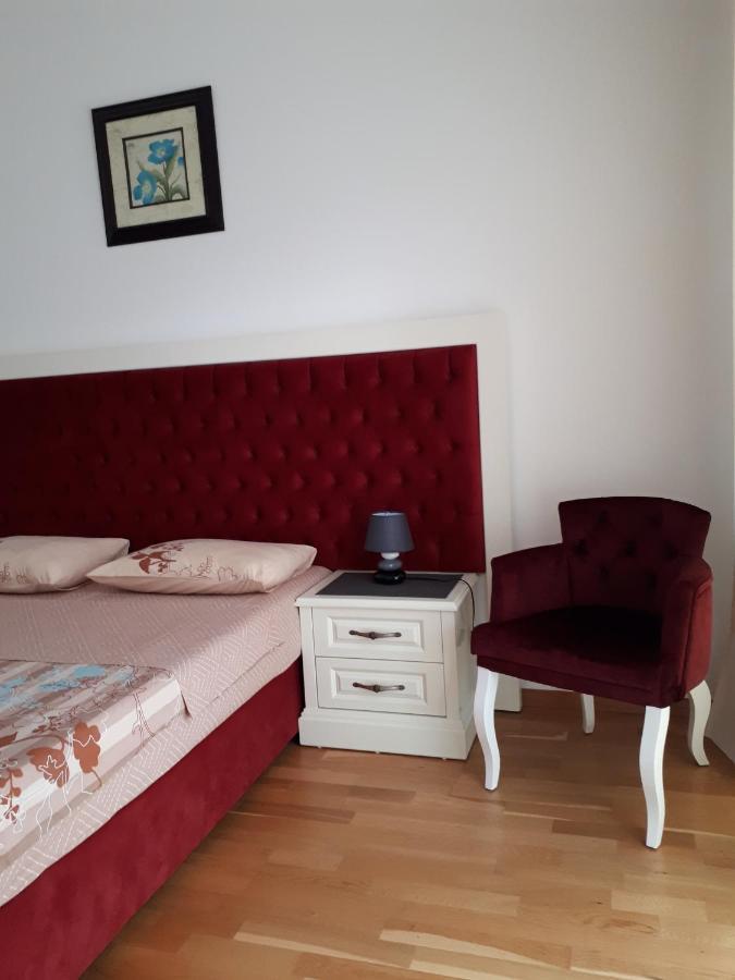 Lux Apartments Kristina Budva Ngoại thất bức ảnh