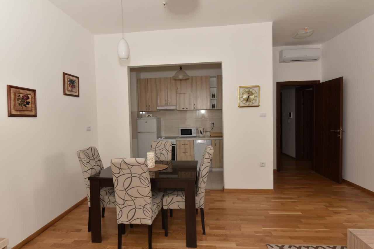 Lux Apartments Kristina Budva Ngoại thất bức ảnh
