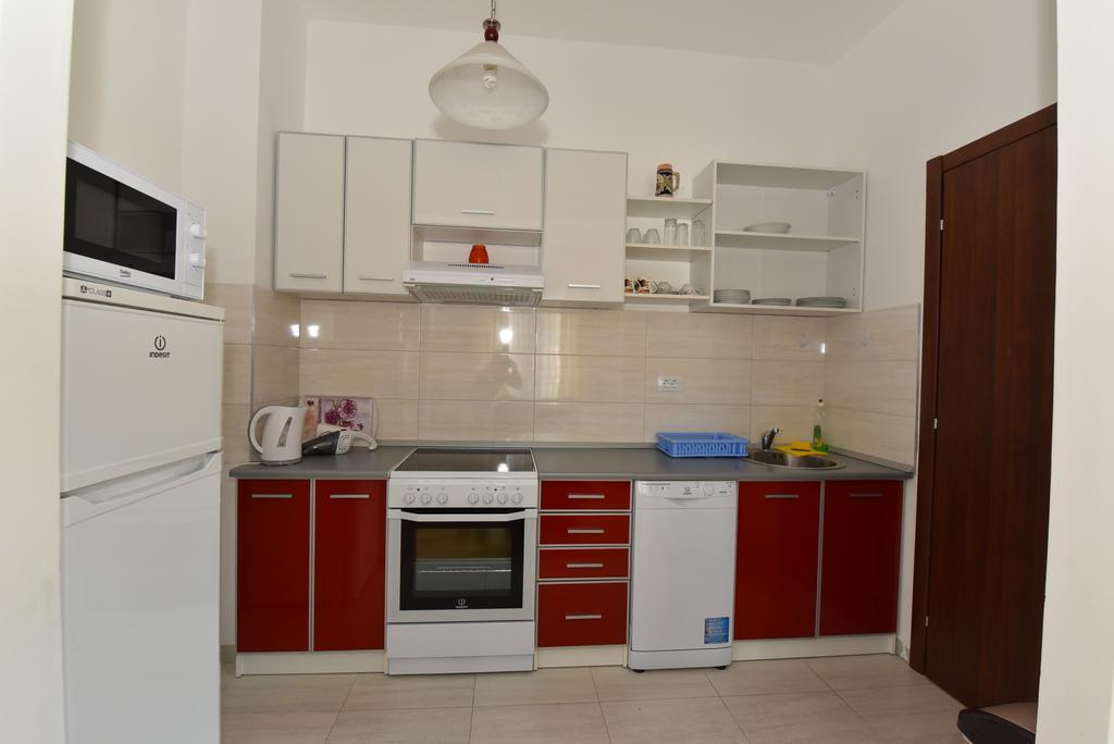 Lux Apartments Kristina Budva Ngoại thất bức ảnh