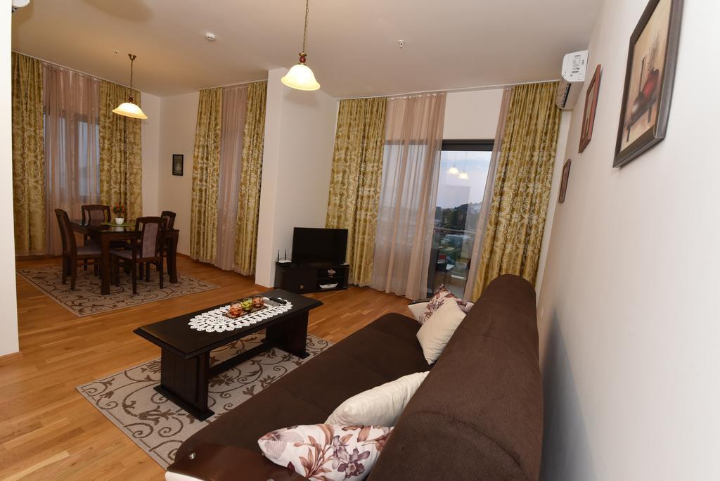 Lux Apartments Kristina Budva Ngoại thất bức ảnh